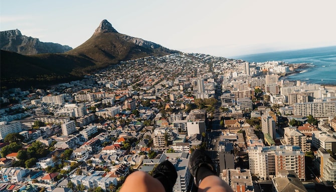 Radisson RED VandA Waterfront, Cape Town - Paragliding Cape Town