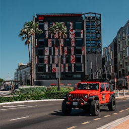 Radisson RED VandA Waterfront, Cape Town - Jeep Tours