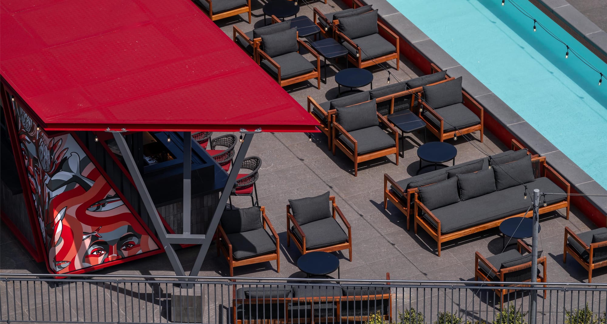 Radisson RED VandA Waterfront, Cape Town - RED Rooftop