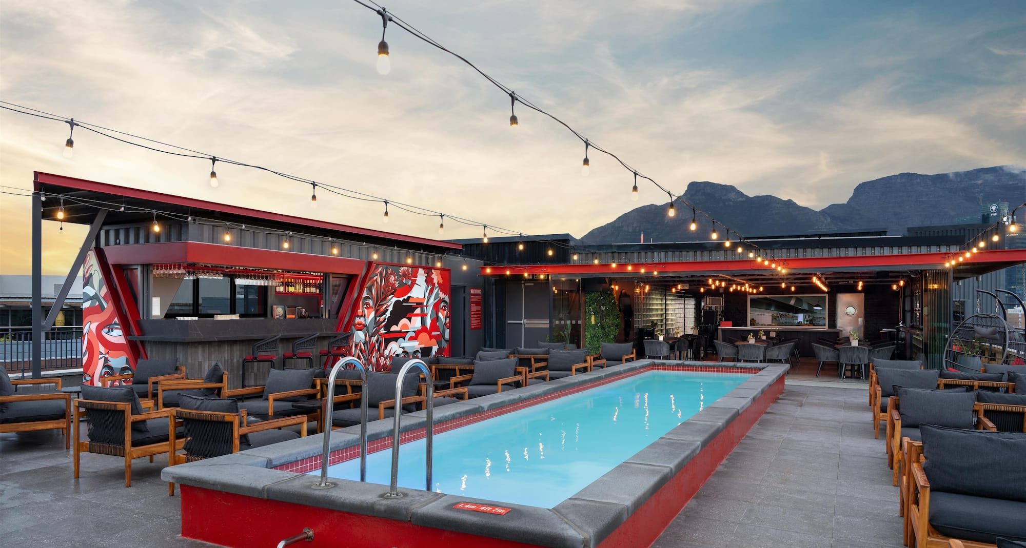 Radisson RED V&A Waterfront, Cape Town - Ristorante / Strutture gastronomiche