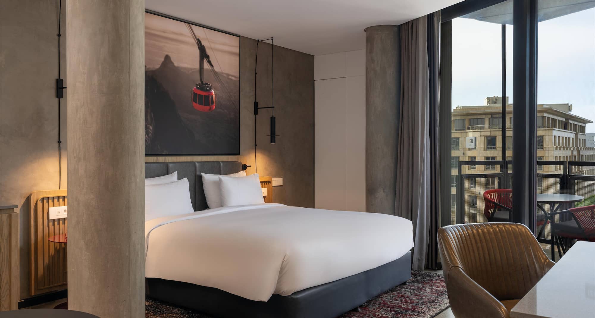 Radisson RED VandA Waterfront, Cape Town - Junior Suite with Balcony - VandA Waterfront View