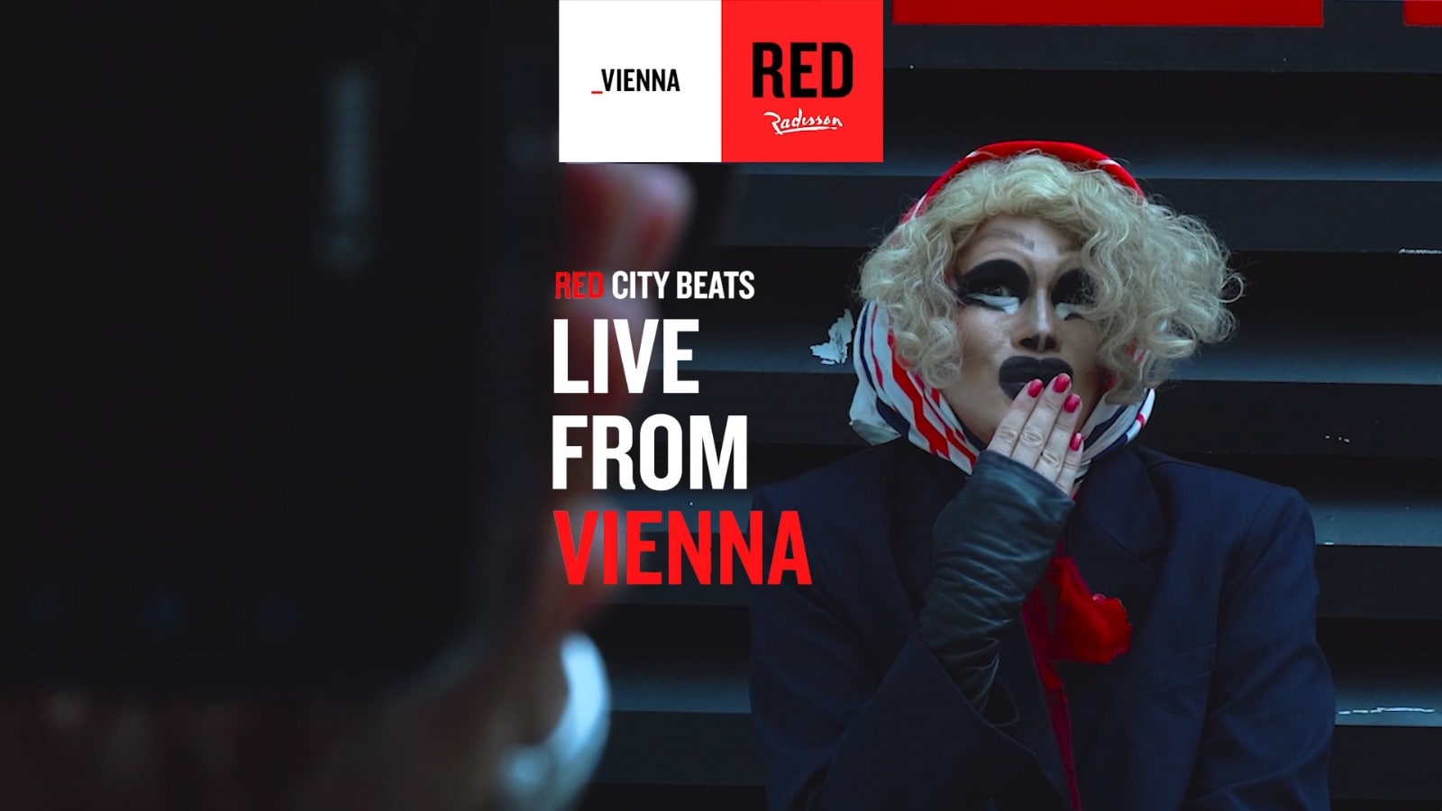 Radisson RED Vienna - Vy över fasaden