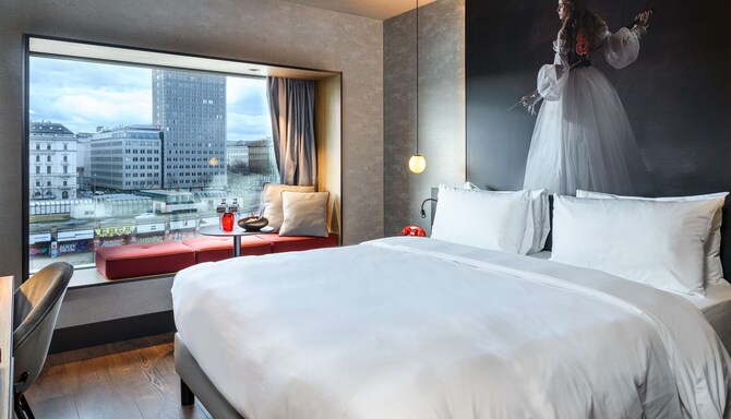 Stay at the Radisson RED Vienna near Schottenring | Radisson Hotels