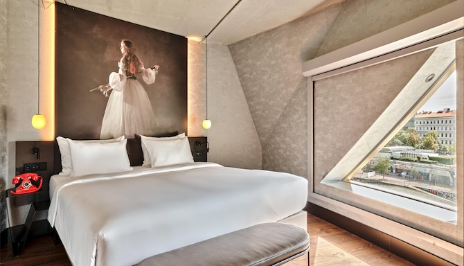 Radisson RED Vienna - جناح