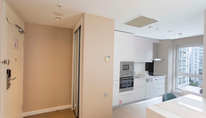Radisson Residences Avrupa TEM Istanbul - Гостевая комната кухня / кухонный уголок