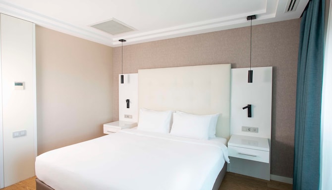 Radisson Residences Avrupa TEM Istanbul - Гостевые номера