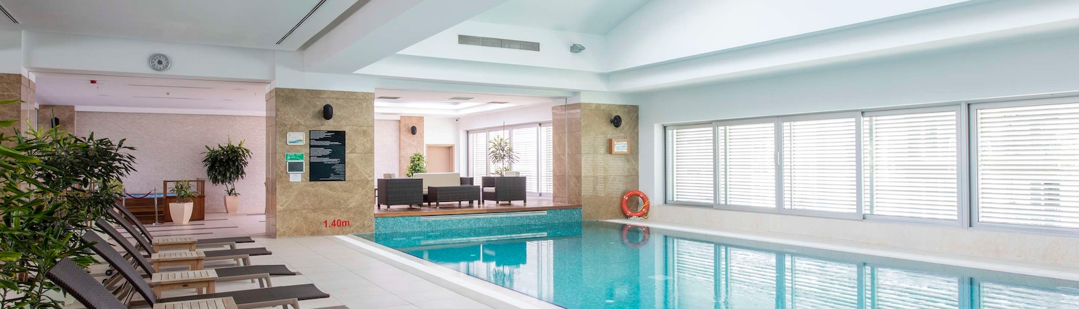 Radisson Residences Avrupa TEM Istanbul - Indoor Pool