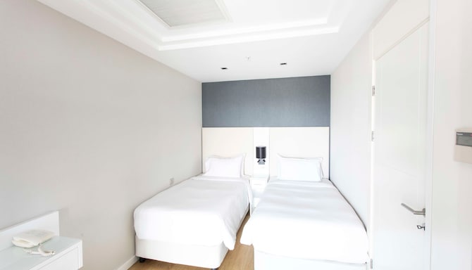 Radisson Residences Avrupa TEM Istanbul - Гостевые номера
