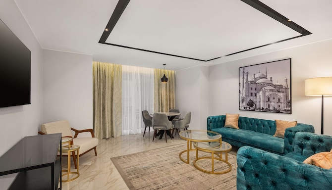 Radisson Residences Cairo Heliopolis - غرفة ضيوف