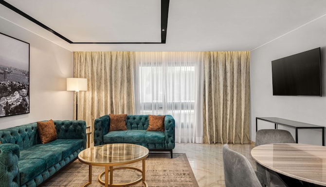 Radisson Residences Cairo Heliopolis - غرفة ضيوف