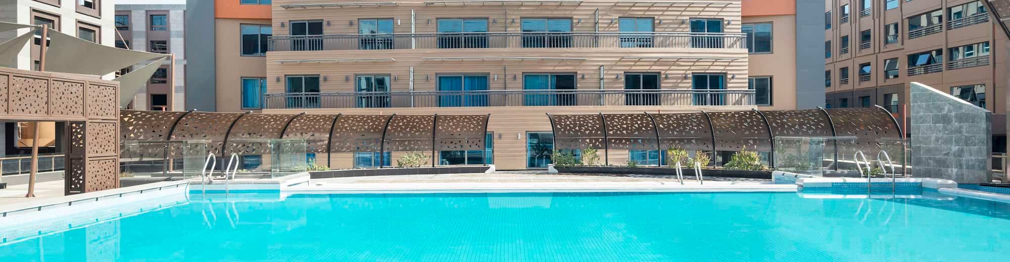 Radisson Residences Cairo Heliopolis - Sky Pool