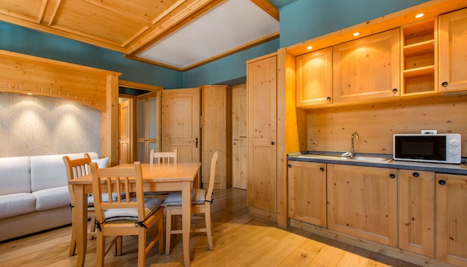Radisson Residences Savoia Palace Cortina d'Ampezzo - Apartment Bilo