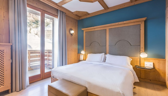 Radisson Residences Savoia Palace Cortina d'Ampezzo - Suite