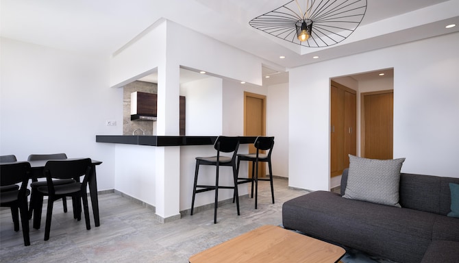 Radisson Residences Taghazout Bay - مطبخ غرفة ضيوف / مطبخ صغير