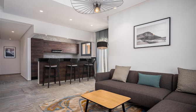 Radisson Residences Taghazout Bay - مطبخ غرفة ضيوف / مطبخ صغير