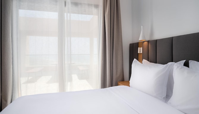 Radisson Residences Taghazout Bay - غرفة ضيوف