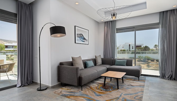 Radisson Residences Taghazout Bay - غرفة ضيوف