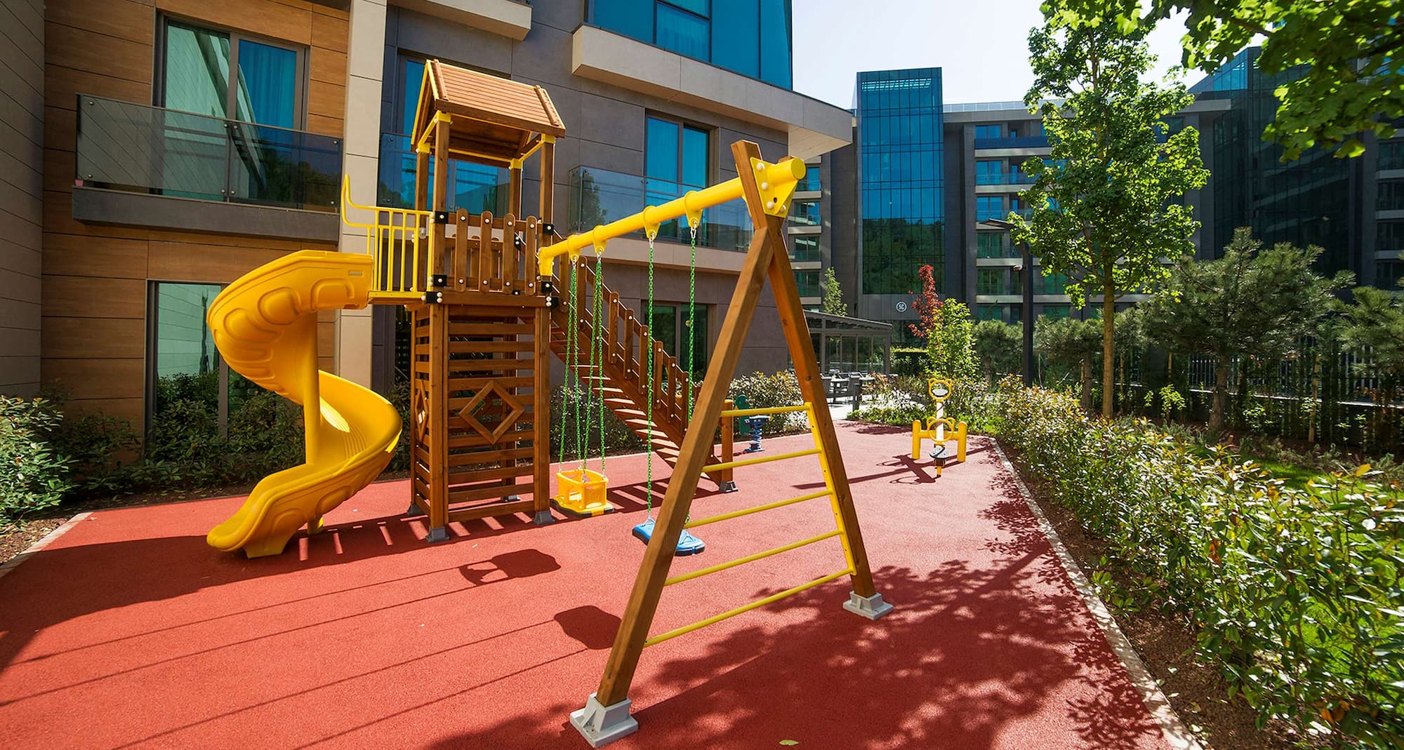 Radisson Residences Vadistanbul - Outdoor playground