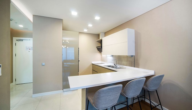 Radisson Residences Vadistanbul - Apartment kitchen