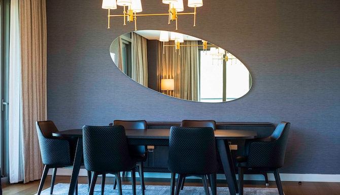 Radisson Residences Vadistanbul - Apartment living room