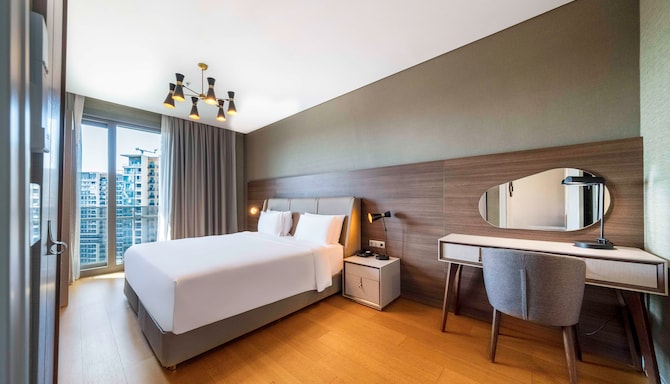Radisson Residences Vadistanbul - Apartment bedroom