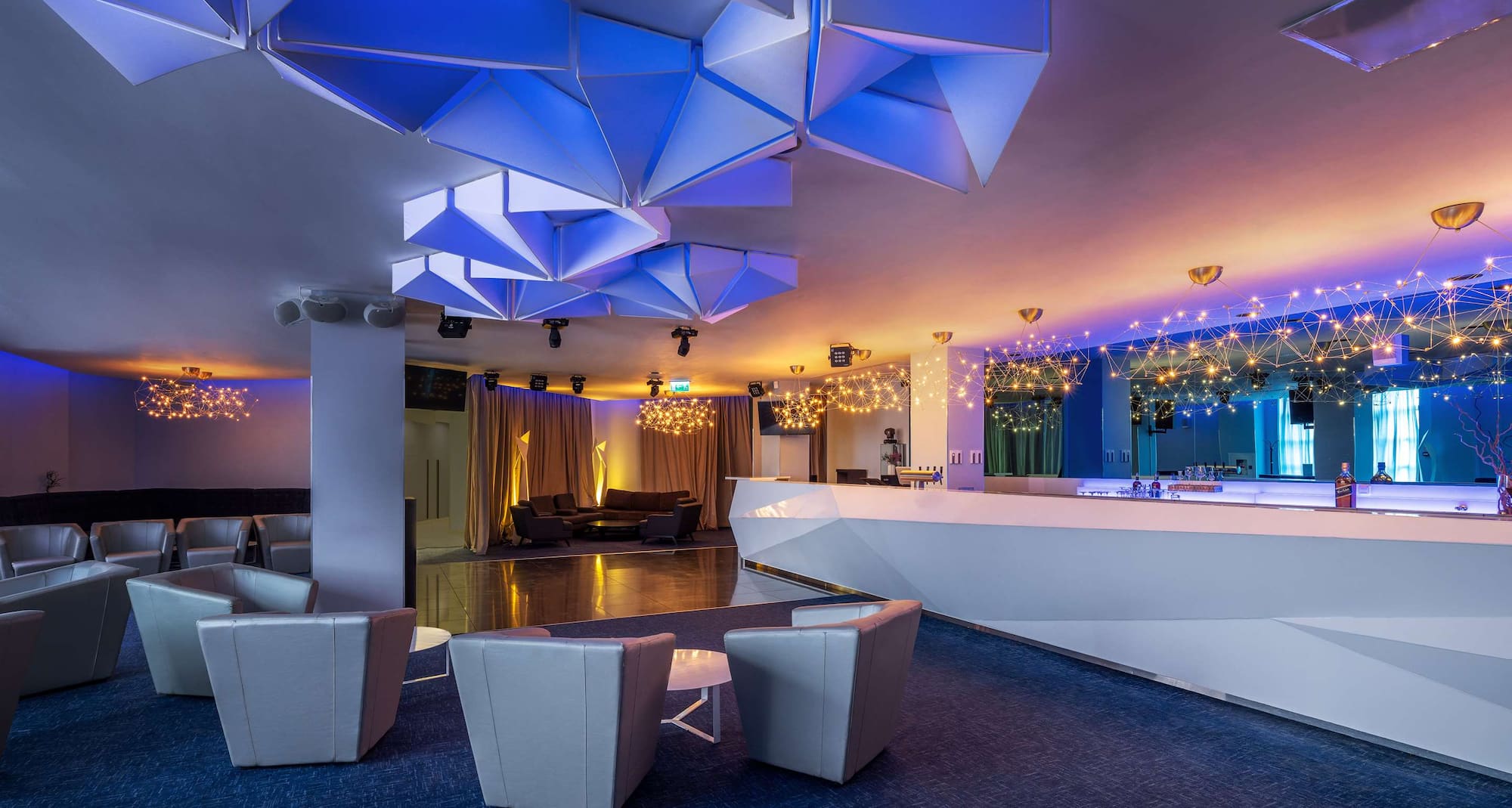 Radisson Residences, Zavidovo - The Shore Karaoke Club