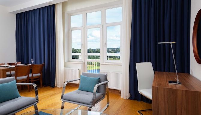 Radisson Residences, Zavidovo - Superior apartament with 2 bedrooms, river view