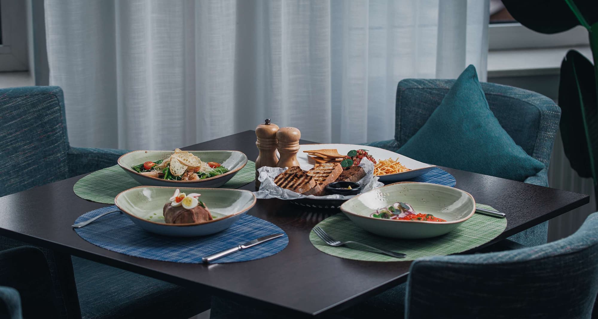 Radisson Residences, Zavidovo - Riverbank restaurant