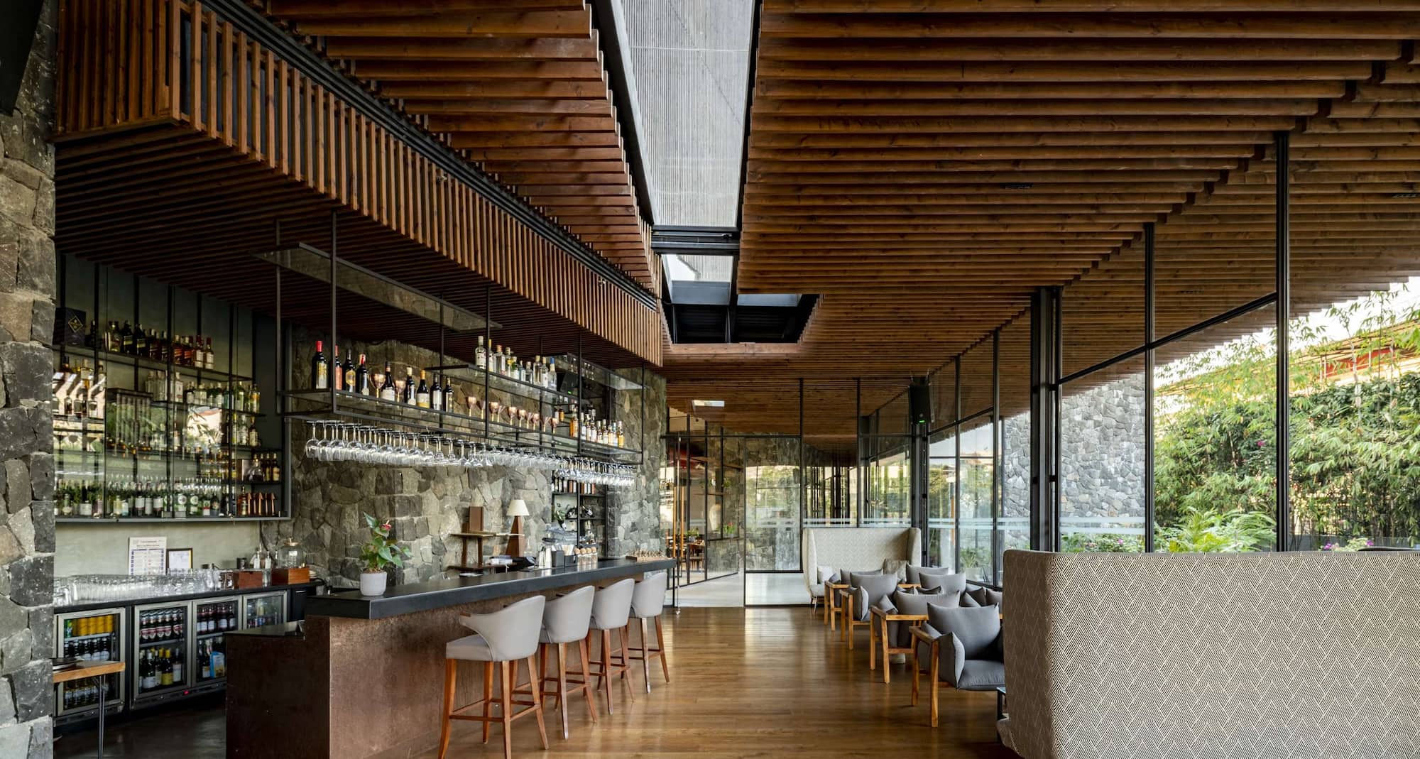 Radisson Resort and Spa Lonavala - Malhari Bar