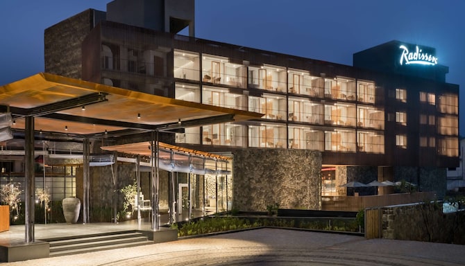 Radisson Resort and Spa Lonavala - Facade of the hotel