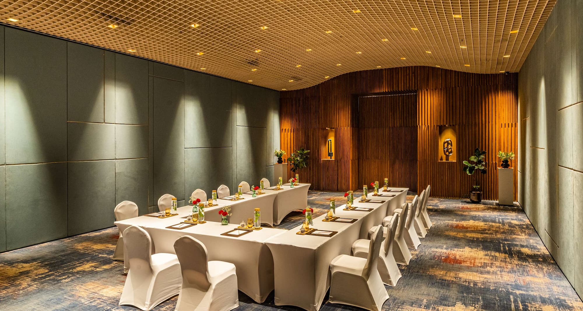 Radisson Resort and Spa Lonavala - Raj Bhavan Banquet