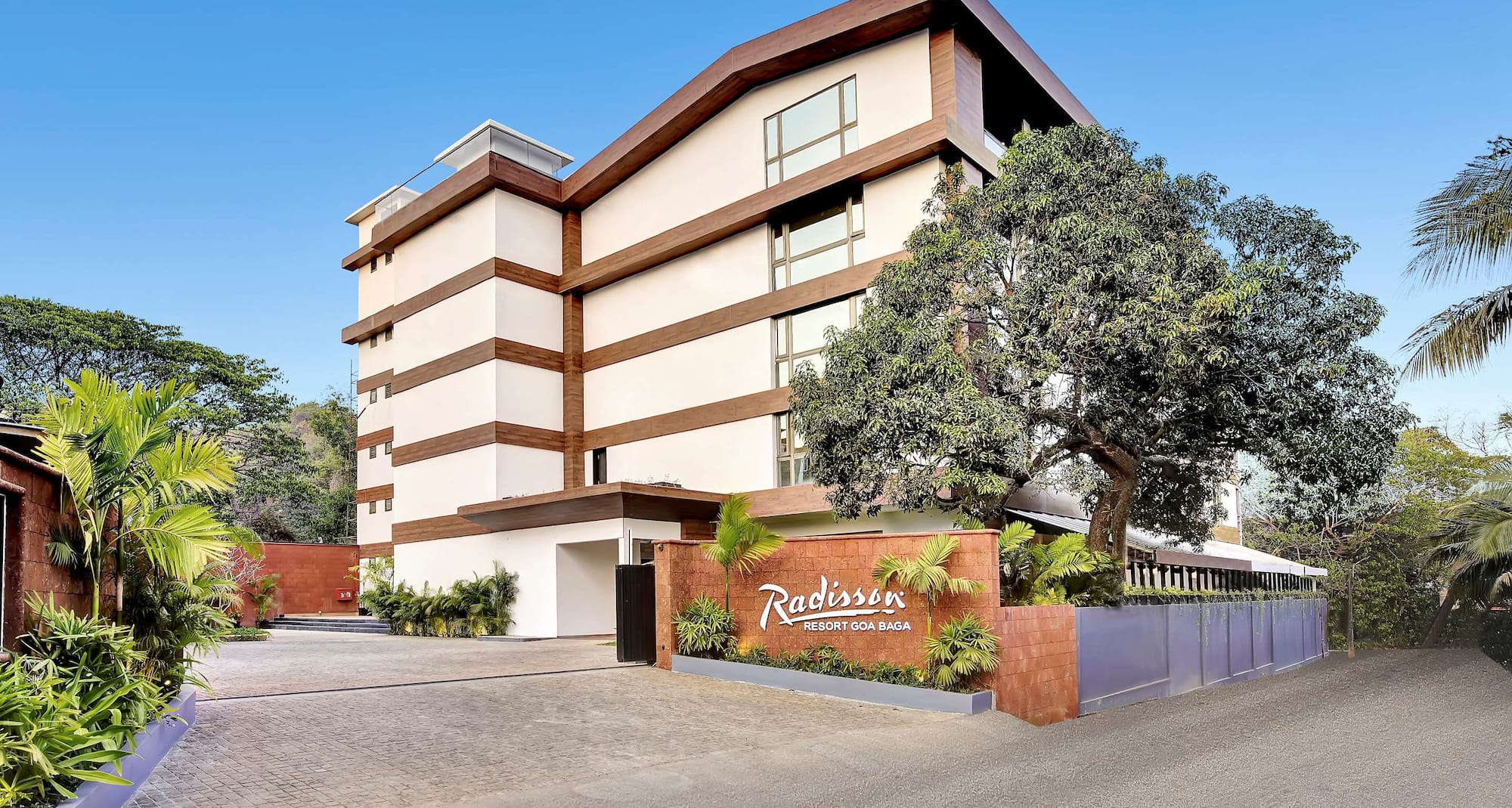 Radisson Hotel Goa Baga - Façade