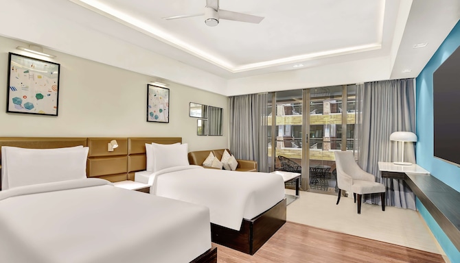 Radisson Hotel Goa Baga - Premium Room twin beds