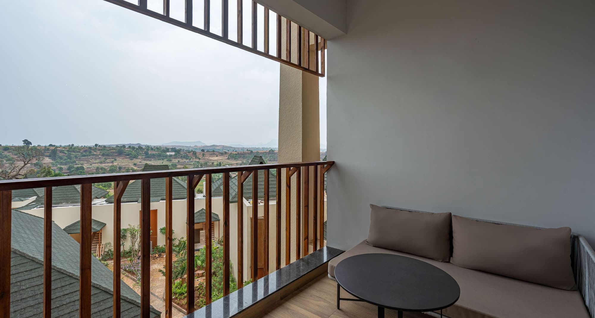 Radisson Resort Hatgad Saputara - Executive Suite Balcony