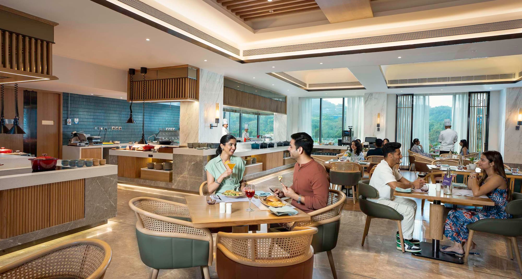 Radisson Resort Khopoli - Charlotte Restaurant