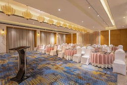 Radisson Resort Khopoli - Zenith room