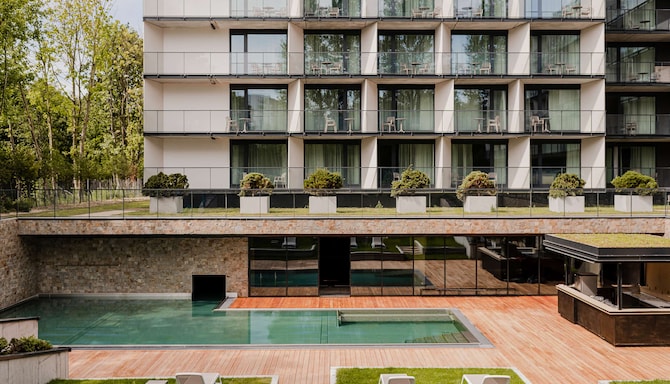 Exterior - Exterior & outdoor pool