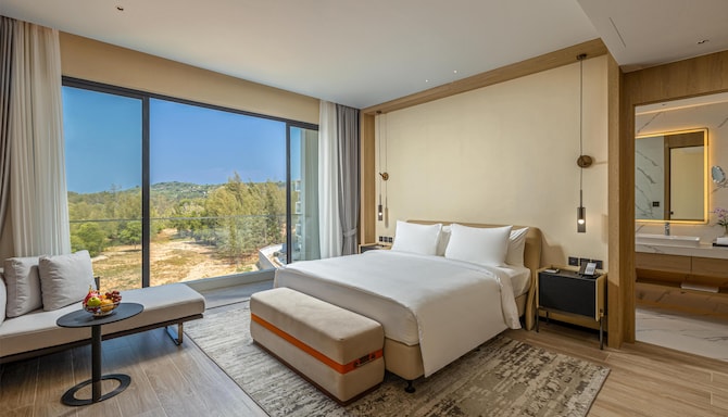 Radisson Resort Layan Phuket - Deluxe Room