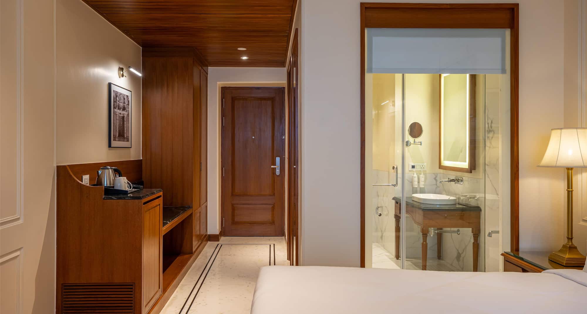 Radisson Resort Mount Abu - Superior & Deluxe Room