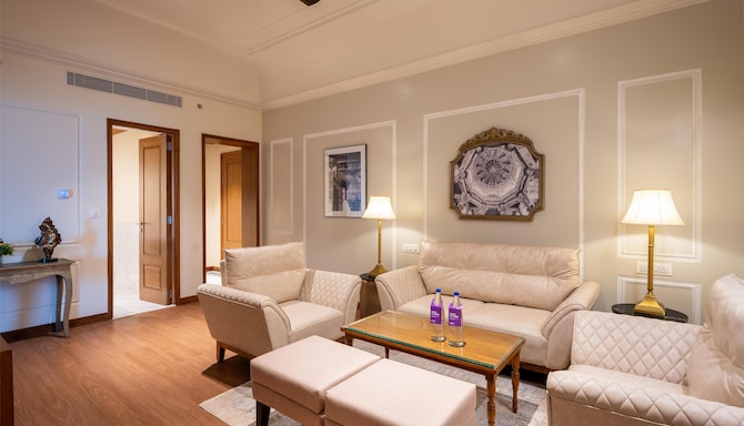Radisson Resort Mount Abu - Executive Suite Living Area