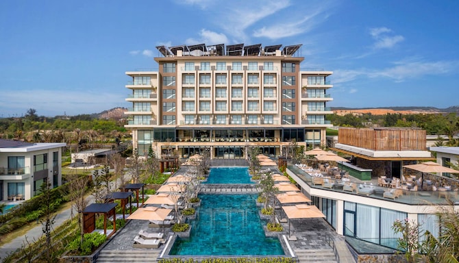 Radisson Resort Mui Ne - Overview property
