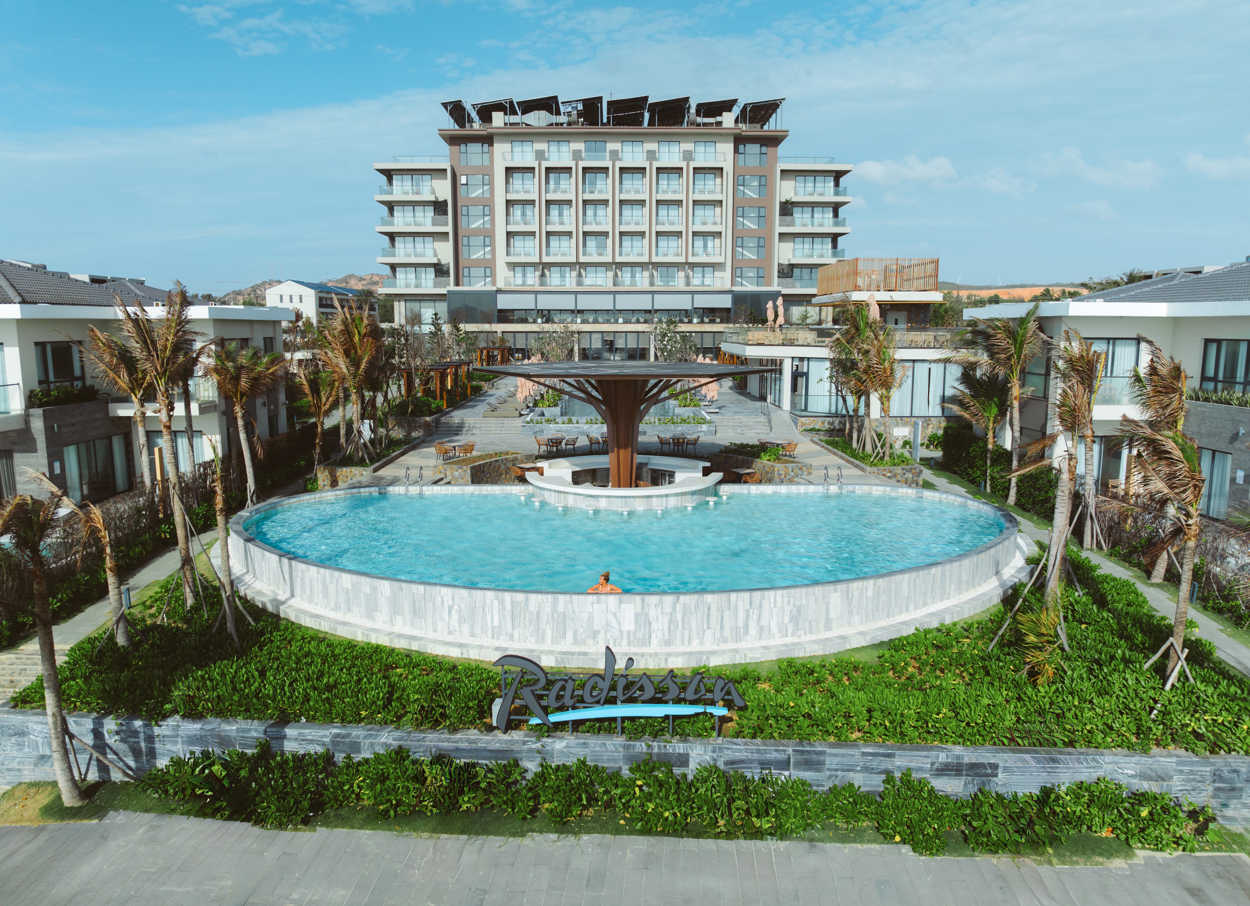 Radisson Resort Mui Ne - Hotel video