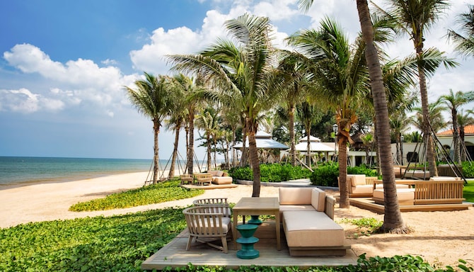 Radisson Resort Phan Thiet - Beach