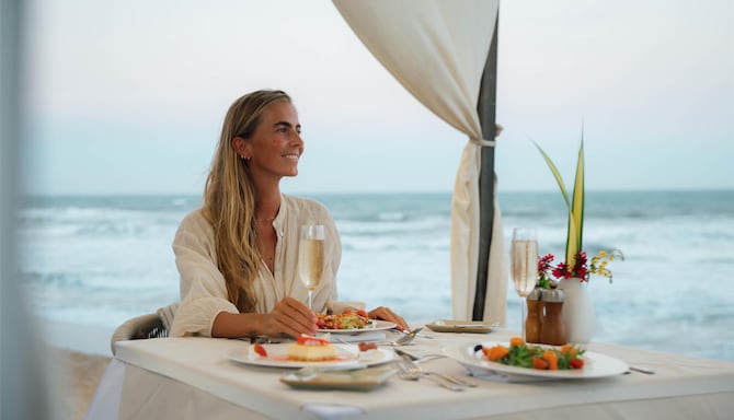 Radisson Resort Phan Thiet - Cabana Dinner