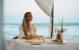 Radisson Resort Phan Thiet - Cabana Dinner