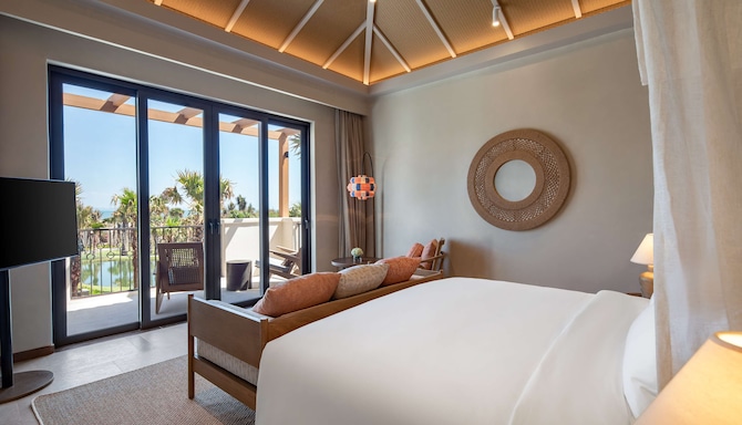 Radisson Resort Phan Thiet - Sviitti