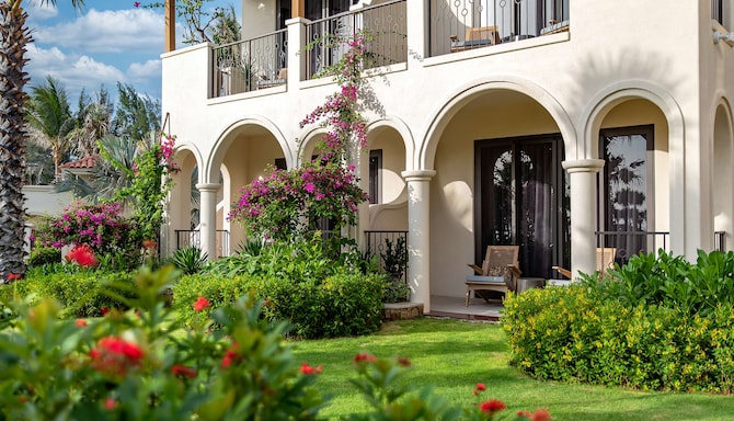 Radisson Resort Phan Thiet - Sviitti