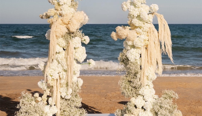 Radisson Resort Phan Thiet - Beach Wedding Arches