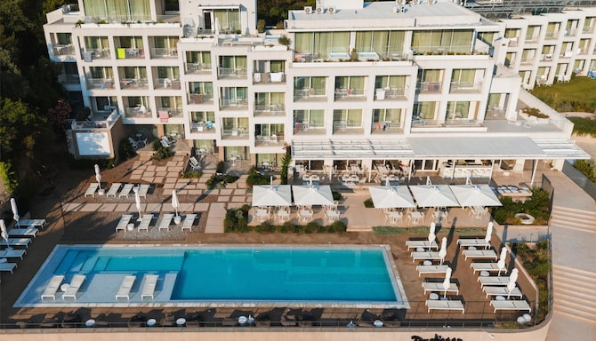 Radisson Resort Plaza Skiathos - Aussenansicht