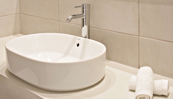 Radisson Resort Plaza Skiathos - Bathroom details